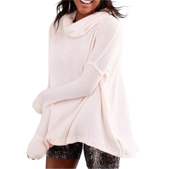 FREE PEOPLE Oversize Split Back Thermal Top Women S Beige Juicy Boho Cottage NWT - Picture 2 of 11